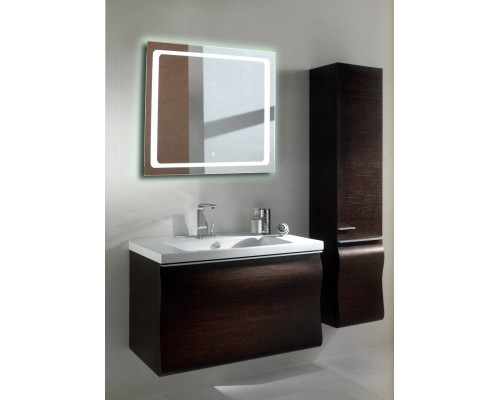 Квадратное зеркало с подсветкой в ванной Катро